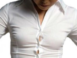 緊身才能顯出我的好身材，但每次太合身就露出內在美痕跡