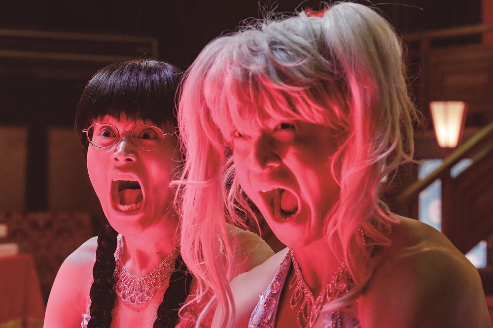 哥兒們要這樣當 小栗旬 菅田將暉 岡田將生 相約小房間 互刮腋毛曬恩愛 銀魂2 小栗旬 菅田將暉 岡田將生 女裝 影劇星聞