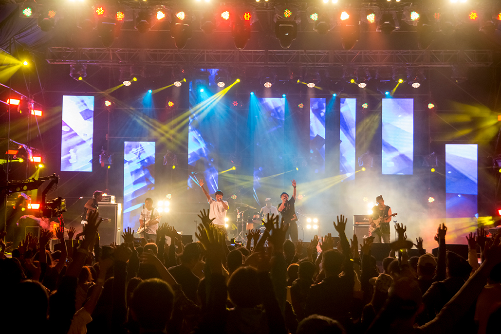 這輩子很難看到的樂團都來到「2018世界音樂節@臺灣」！聽覺、味覺都讓你環遊世界一遍啦♡