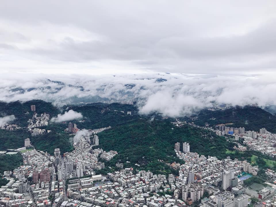 快登上真正的台北101樓！全新「SKYLINE 460」每日限量讓你站在最高處♫