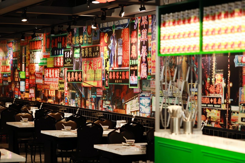 彷彿飛香港！「鐵火肥牛火鍋」招牌18小時慢熬港式靚湯＆超道地牛肉秒勾懷舊回憶