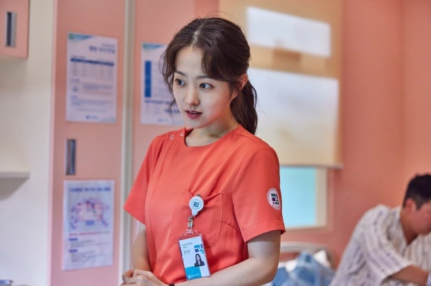 韓劇《精神病房也會迎來清晨》10大劇情演員！每集爆哭預定，Netflix獨家開播