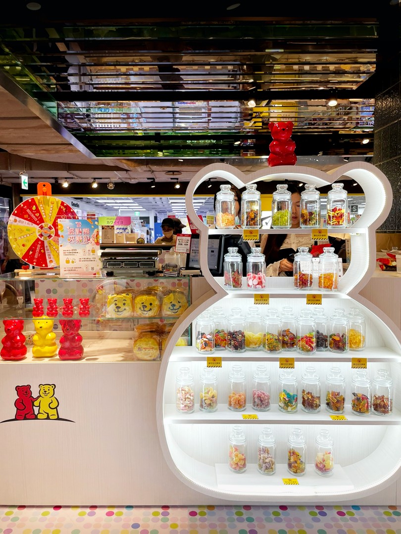 ENHYPEN禎元、善禹為PRADA Beauty快閃來台！最愛唇膏色號、同款香水快跟買，想逛中山商圈、吃花生捲冰淇淋