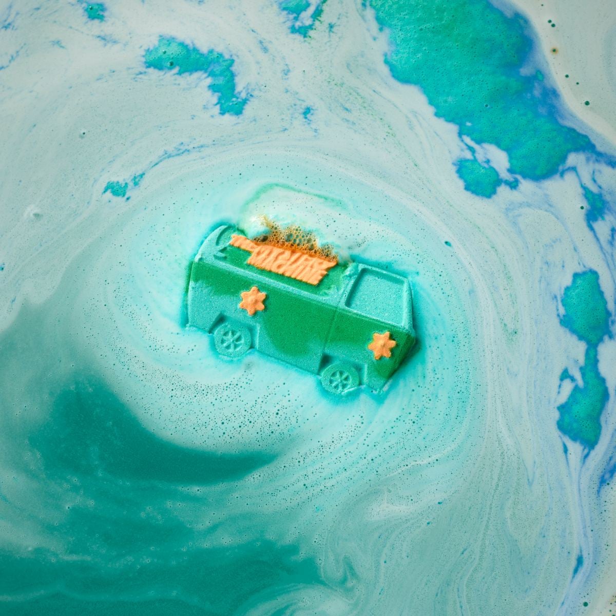 「饒舌機器」BewhY閃電回歸！善良嘻哈《休息區》道出年輕人的追夢心情