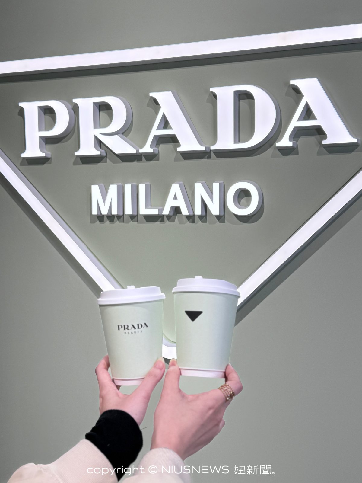 ENHYPEN禎元、善禹為PRADA Beauty快閃來台！最愛唇膏色號、同款香水快跟買，想逛中山商圈、吃花生捲冰淇淋