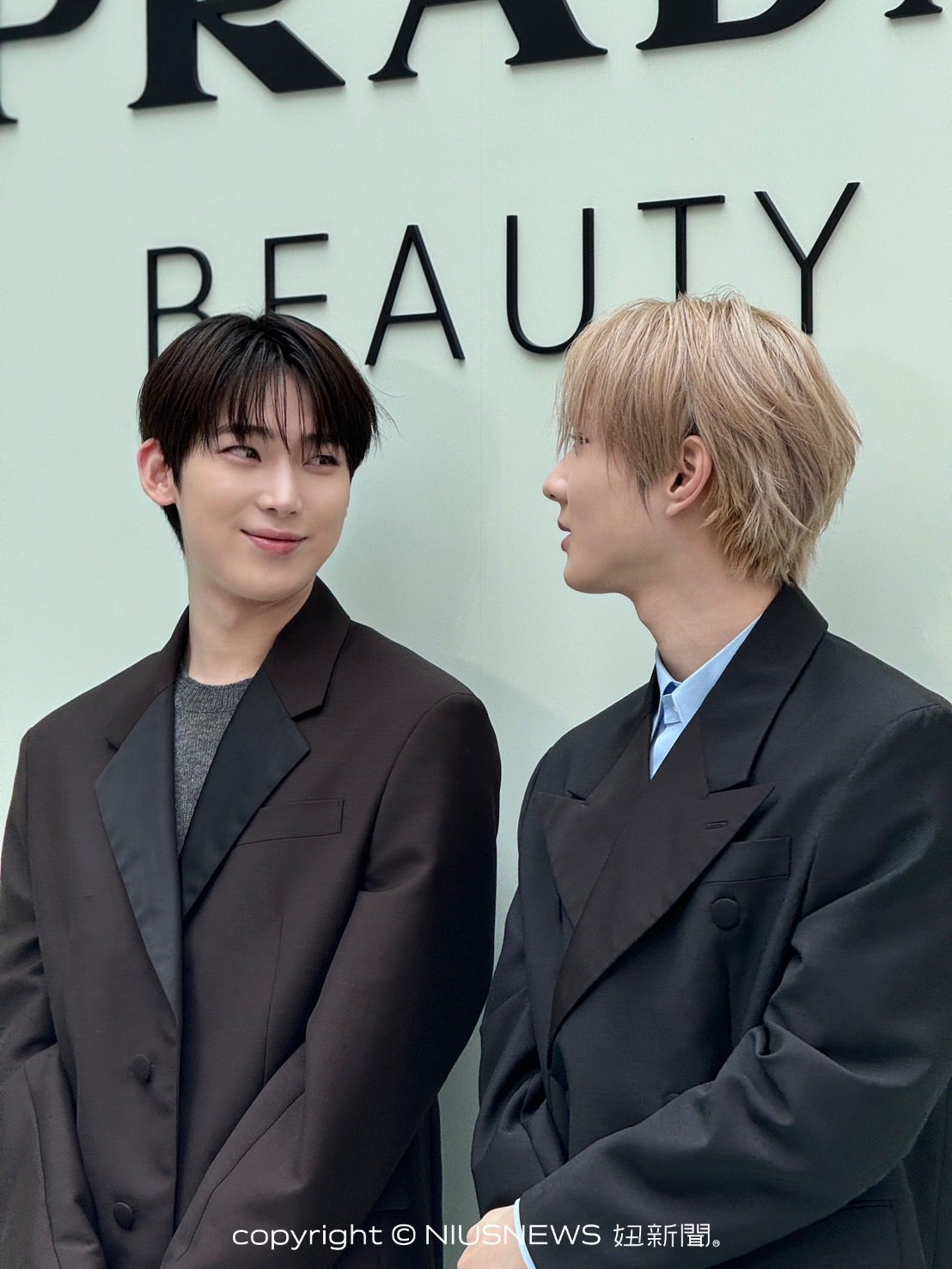 ENHYPEN禎元、善禹為PRADA Beauty快閃來台！最愛唇膏色號、同款香水快跟買，想逛中山商圈、吃花生捲冰淇淋