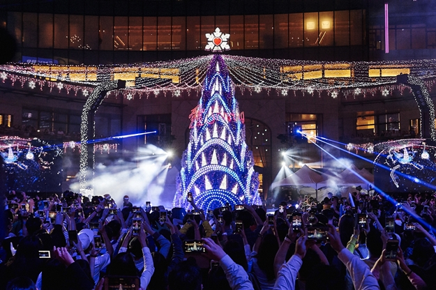 點亮幸福的魔法！愛Sharing點燈活動臺北也可以體驗紐約的聖誕風格