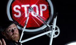 兩輪時代不能輸！潮流LED腳踏車輪讓你成為車道Gaga    LED、腳踏車、顯示器