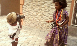 這位攝影師三歲！快來參見奈及利亞小小攝影師Fuji       Fuji、Onafujiri Fuji、奈及利亞、攝影、Onarietta 