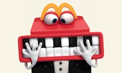 兒童餐盒變搶匪？怪怪的麥當勞新角色 麥當勞、兒童餐、大鳥姊姊、漢堡神偷、奶昔大哥