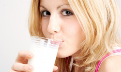 保久乳一點都不營養？關於牛奶你要知道的基本觀念 保久乳、牛奶、健康