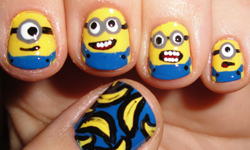 指尖的淘氣表情  小小兵黃x藍配色指彩 指彩、小小兵、可愛、神偷奶爸