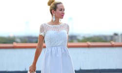 想抓住男人的心，就先抓住男人的眼睛！約會穿搭小秘訣 約會、穿搭、短裙、熱褲、透膚