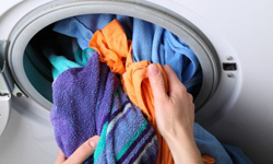 洗衣標上的符號代表…？聰明女孩正確洗衣術 洗衣、標籤、脫水、烘乾、乾洗
