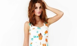 當個夏日Juicy女孩　好搶眼鳳梨系穿搭 穿搭、彩妝、單品、印花、洋裝、夏季、跑趴