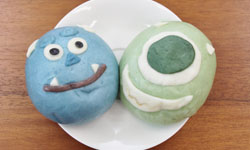 肉包子打狗一去不回頭  《怪獸大學》肉包限量搶食中    包子、怪獸大學、毛怪、大眼仔