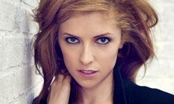 8月25日 名人大小聲：拳王泰森向甄子丹下戰帖！ 名人大小聲、拳王泰森、甄子丹、微博、哈利