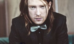 滿臉鬍渣還是帥 《真愛每一天》男主角Domhnall Gleeson Domhnall Gleeson、多姆納爾格里森、真愛每一天、比爾衛斯理、