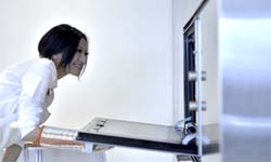 我料理故我在！美女主廚Amber從時尚到食物的瘋狂冒險 時尚、精品、Amber、Foodie Amber、穿著PRADA的惡魔