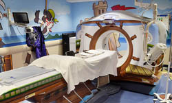 做檢查不用怕！把電腦斷層掃描變成海盜船的冒險    核磁共振、海盜、童心、童趣、海盜船