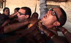 小蝦米力搏大鯨魚  《沒問題俠客》戲謔救世界 沒問題俠客、DOW、紐約時報、文化干擾