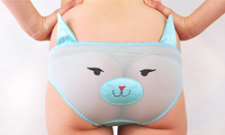 貓咪在你屁屁上微笑？有趣又性感的動物系內褲 貓咪、貓奴、內褲