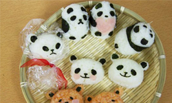 圓仔飯糰！一起來製作可愛的熊貓飯糰 熊貓、圓仔、飯糰、DIY、美食、熊貓