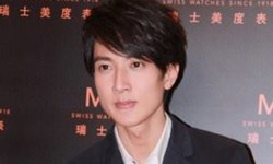 10月2日 大明星小狗仔：吳尊承認已婚生子！ 大明星小狗仔、麥莉、Juicy J、金卡達夏、小勞勃道尼