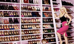 瓶中精靈住怎樣的房子？克莉絲汀新舊豪宅大揭密！ Christina Aguilera、克莉絲汀、瓶中精靈、芭莉絲希爾頓