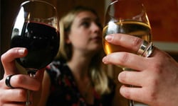 習慣反映出臉部特徵　5大生活習慣影響臉部老化、鬆弛  iBeauty、抗老、皺紋、運動、習慣