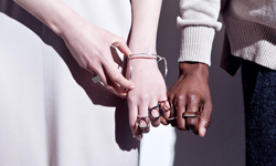 簡單最時髦！秋冬極簡飾品搭配指南 Ele misko、飾品、穿搭、配件、秋冬、流行