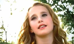 挑戰YouTube最多人討厭歌曲寶座！蘿莉搞笑歌Alison Gold《Chinese Food》 奇葩、惡搞、搞笑、崩壞、討厭