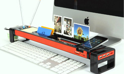 桌邊小物的集合住宅  可充電的電腦桌邊文具收納架 電腦、桌邊、小物、文具、收納