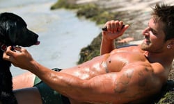 裸男與狗：十張照片讓你希望自己這輩子能當狗！ 好狗命、猛男、養眼、帥、流口水