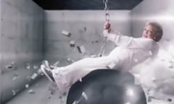 91歲奶奶也來學麥莉！貝蒂懷特的《破鏡難圓》 麥莉、Miely Cyrus、惡搞、破鏡難圓、Wrecking Ball