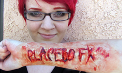 鮮血與傷口的紅色惡夢　極逼真獵奇特效彩妝 鮮血、傷口、惡夢、逼真、獵奇