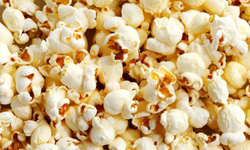 蝴蝶形和蘑菇形的爆米花哪裡不一樣？爆米花原理大公開 爆米花、科普、玉米、