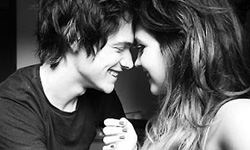 如何與陌生人墜入愛河？六步驟讓你們看對眼    兩性、感情、實驗、Fall In Love、私話題