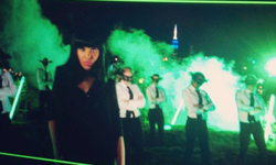 凱莉華盛頓拋形象飆rap！來看SNL惡搞Ylvis《狐狸歌》 SNL、凱莉華盛頓、Ylvis、What Does The Fox Say