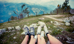 在世界留下我們愛的足跡　閃瞎你雙眼的浪漫攝影《Feet First》 Feet First、Tom Robinson、攝影、愛情、浪漫