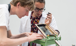 會手作的男生更帥！有趣又實用的迷你印刷廠 Letter proef tuin、手作、帥哥、印刷廠、迷你、藝術