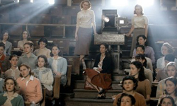 專出女強人的私立女校！電影裡的美國衛斯理學院 衛斯理學院、Wellesley College、希拉蕊、宋美齡、蒙娜麗莎的微笑