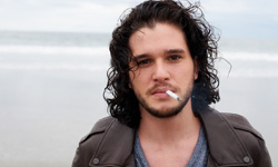 《權力遊戲》冏臉瓊恩就是帥在這！基特哈靈頓Kit Harington 基特哈靈頓、Kit Harington 、冰與火之歌：權力遊戲、Game Of Thrones、