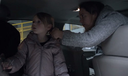 世上只有媽媽好 小女孩的角度看全職母親 母親、媽媽、親情、3 Queens、Matt Bieler