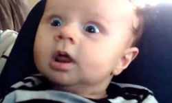 誰放屁這麼大聲！被屁聲嚇呆的寶寶    寶寶、放屁、驚訝