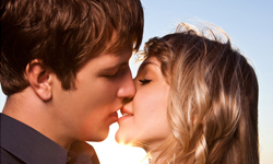 一吻取代千言萬語　解讀7種吻的意義 kiss、私話題、親吻、親、吻