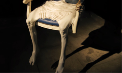 爺爺腿上歡迎來坐 Francesco Albano老皺垂人肉家具 Francesco Albano、藝術、雕塑、義大利、老