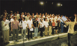 手牽手我的朋友！眾星雲集的台灣群星大合唱特輯 群星、合唱、手牽手、明天會更好、快樂天堂、孩子的天空