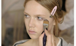 再不改就太遲了！5個增加眼周細紋的生活習慣 VOGUE、眼周、細紋、魚尾紋