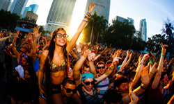 開心聽音樂也要玩得盡興 國際搖滾音樂節生存守則 搖滾、音樂節、